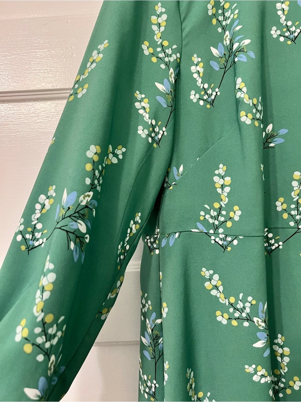 LOFT Plus Green Floral Shift Dress - Picture 4 of 4